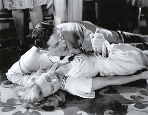 image du film COMPRESSION THE CHASE DE ARTHUR RIPLEY.