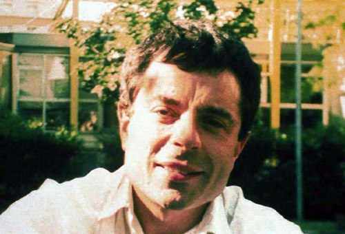 Jacques Déniel, cinématon numéro 1981