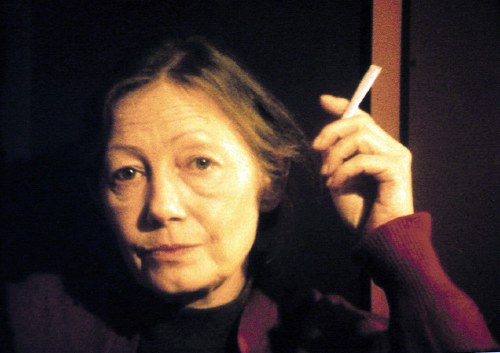 Françoise Lebrun, cinématon numéro 1998