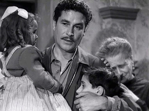 image du film COMPRESSION CATENE DE RAFFAELLO MATARAZZO.