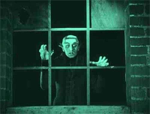 image du film COMPRESSION NOSFERATU, EINE SYMPHONIE DES GRAUENS DE FRIEDRICH WILHELM MURNAU.